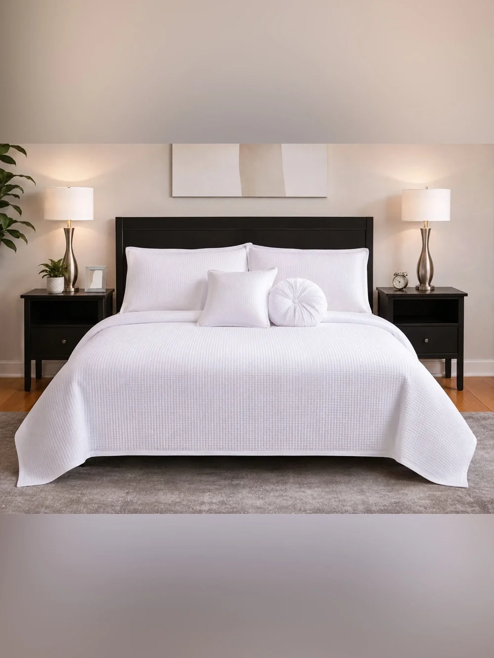 Classic White Quilted Comforter Set with Decorative Pillows
